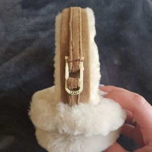 UGG Classic Shearling Earmuffs - Women's